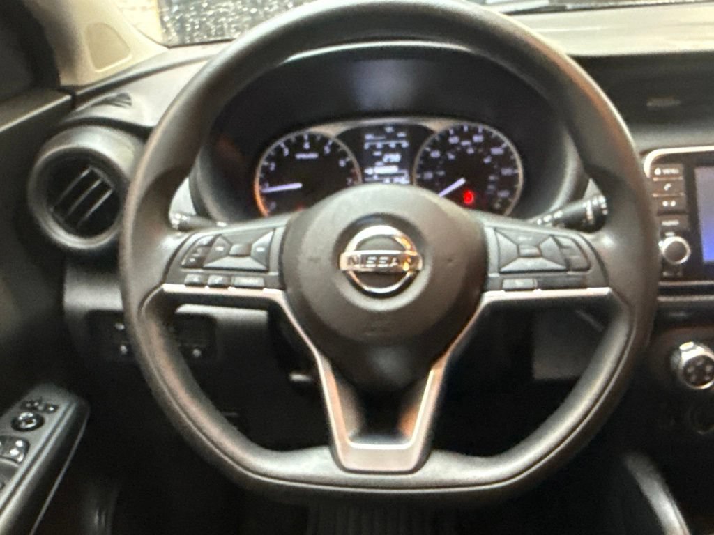 Used 2021 Nissan Kicks S FWD image 19