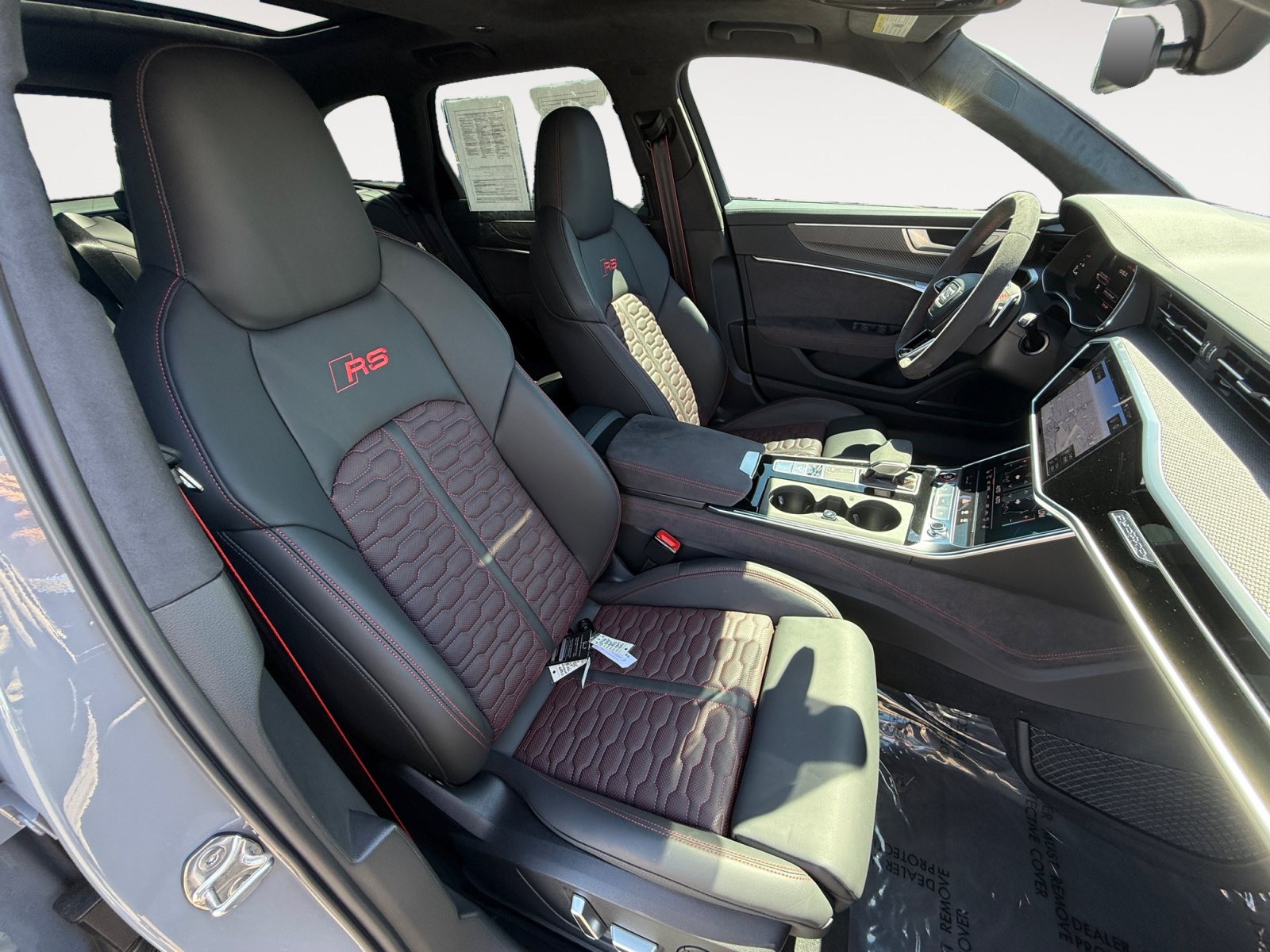 Used 2025 Audi RS 6 performance AWD/4WD image 19
