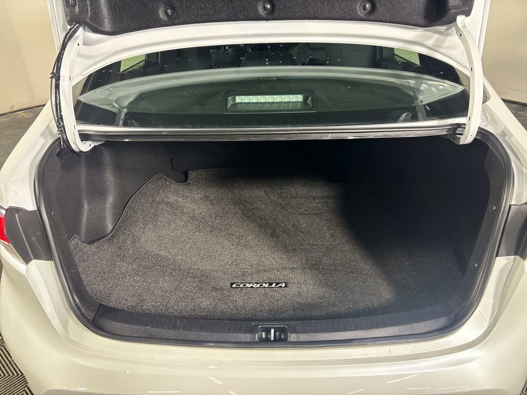 Used 2024 Toyota Corolla SE image 21