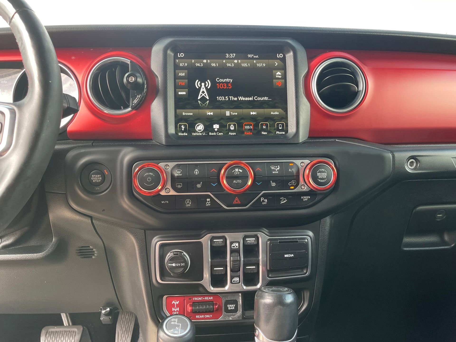 Used 2018 Jeep Wrangler Unlimited Rubicon w/ Dual Top Group image 17