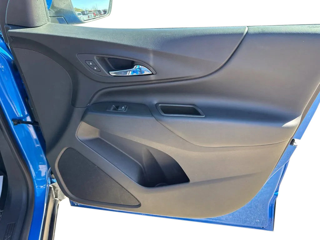 Used 2024 Chevrolet Equinox LT FWD image 14