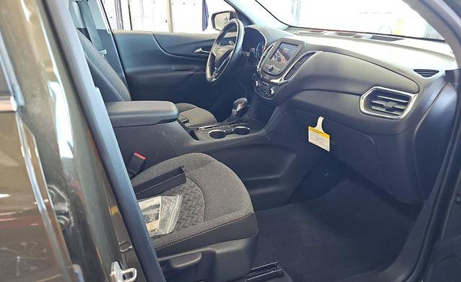 Used 2023 Chevrolet Equinox LT AWD/4WD image 14