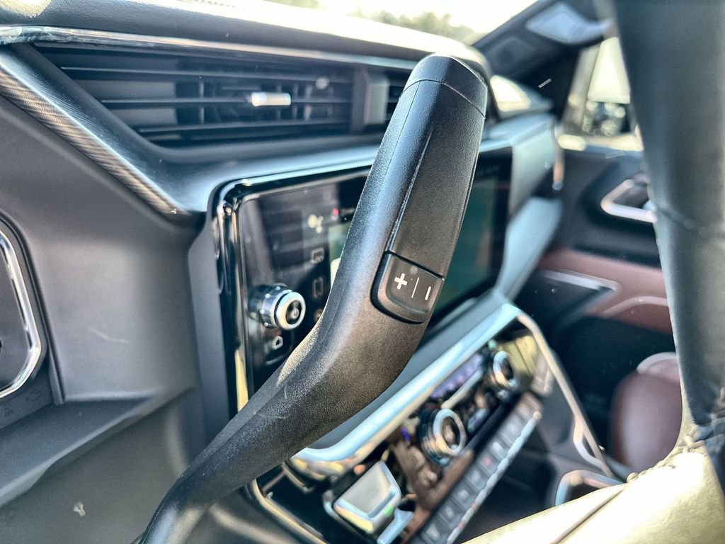 Used 2025 GMC Sierra 2500 Denali Ultimate image 26