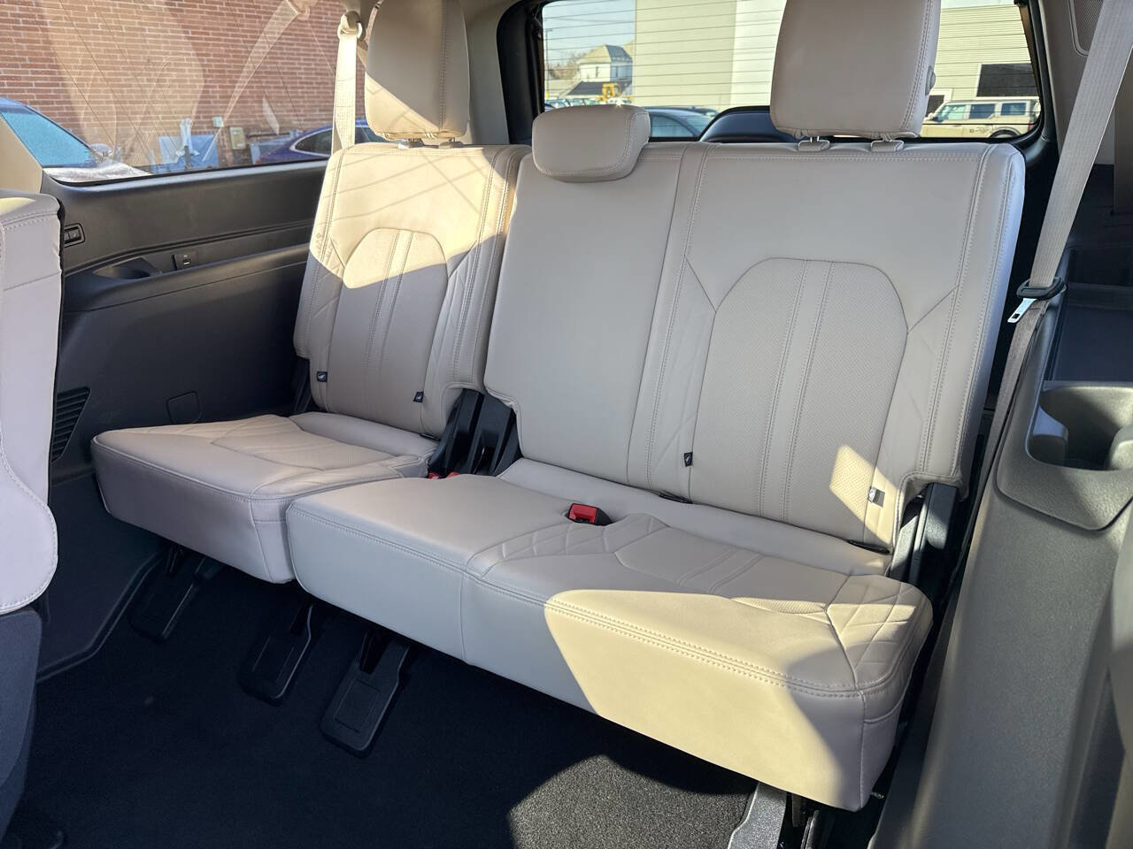 Certified 2024 Ford Expedition Max Platinum AWD/4WD image 25