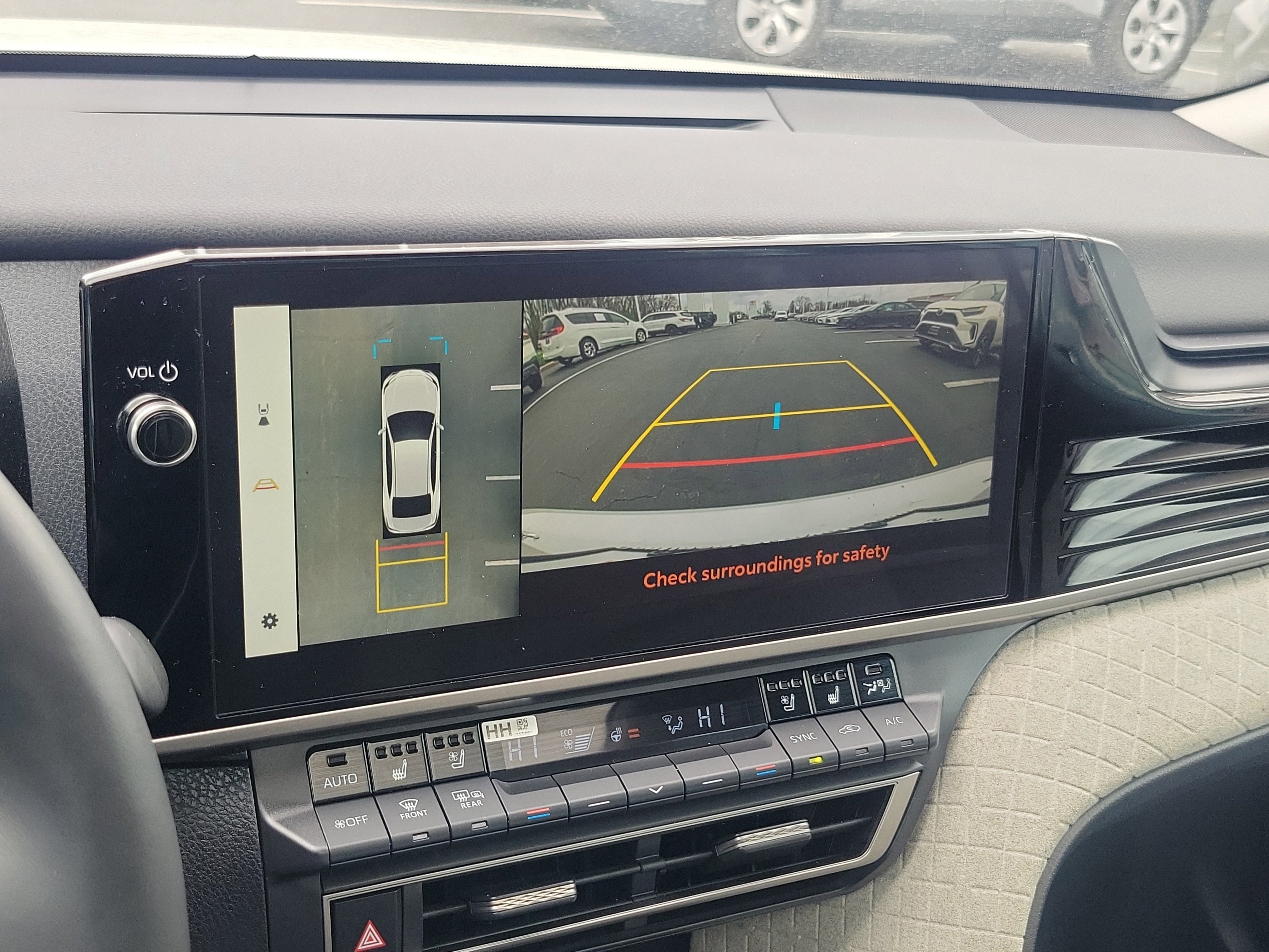 Certified 2025 Toyota Camry XLE w/ Premium Plus Package image 28