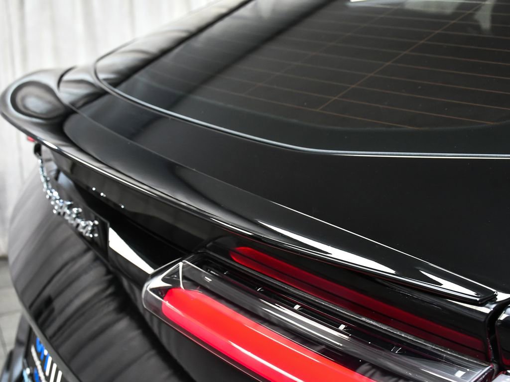 Used 2020 Lamborghini Urus image 91