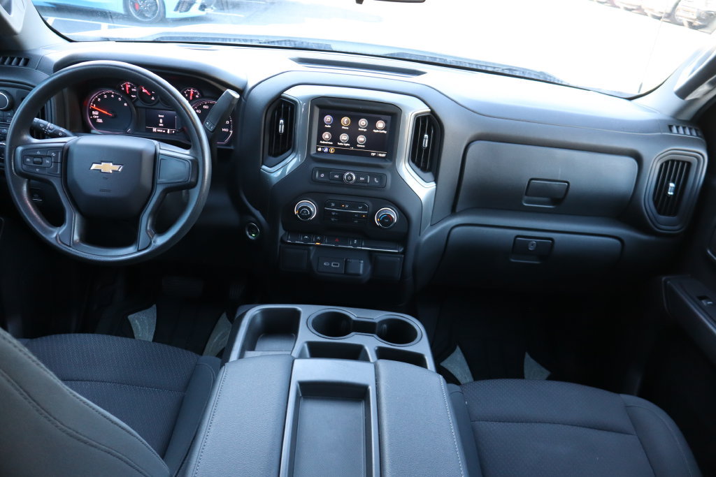 Used 2022 Chevrolet Silverado 1500 W/T w/ WT Value Package AWD/4WD image 16