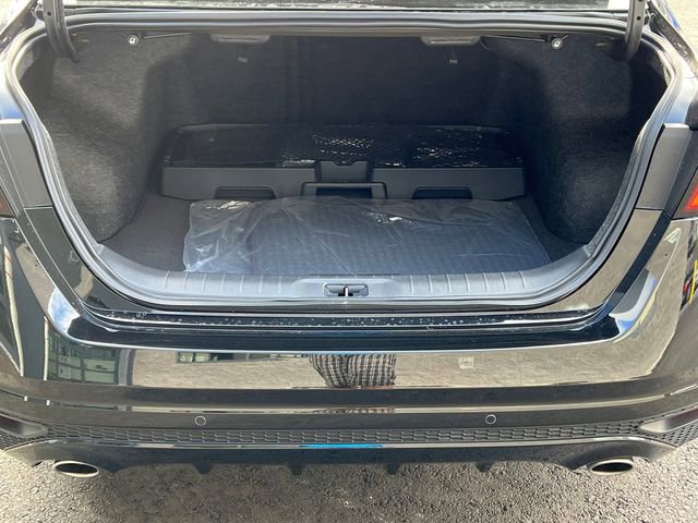 New 2025 Nissan Altima 2.5 SR image 4