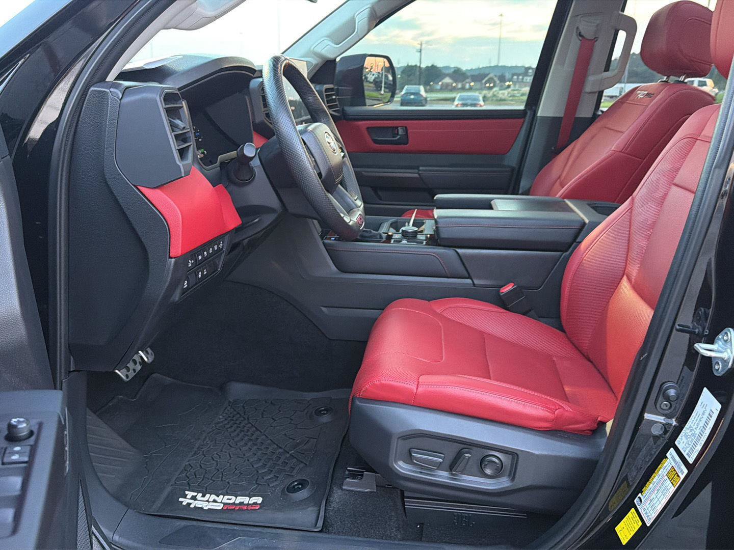 Used 2022 Toyota Tundra TRD Pro AWD/4WD image 11