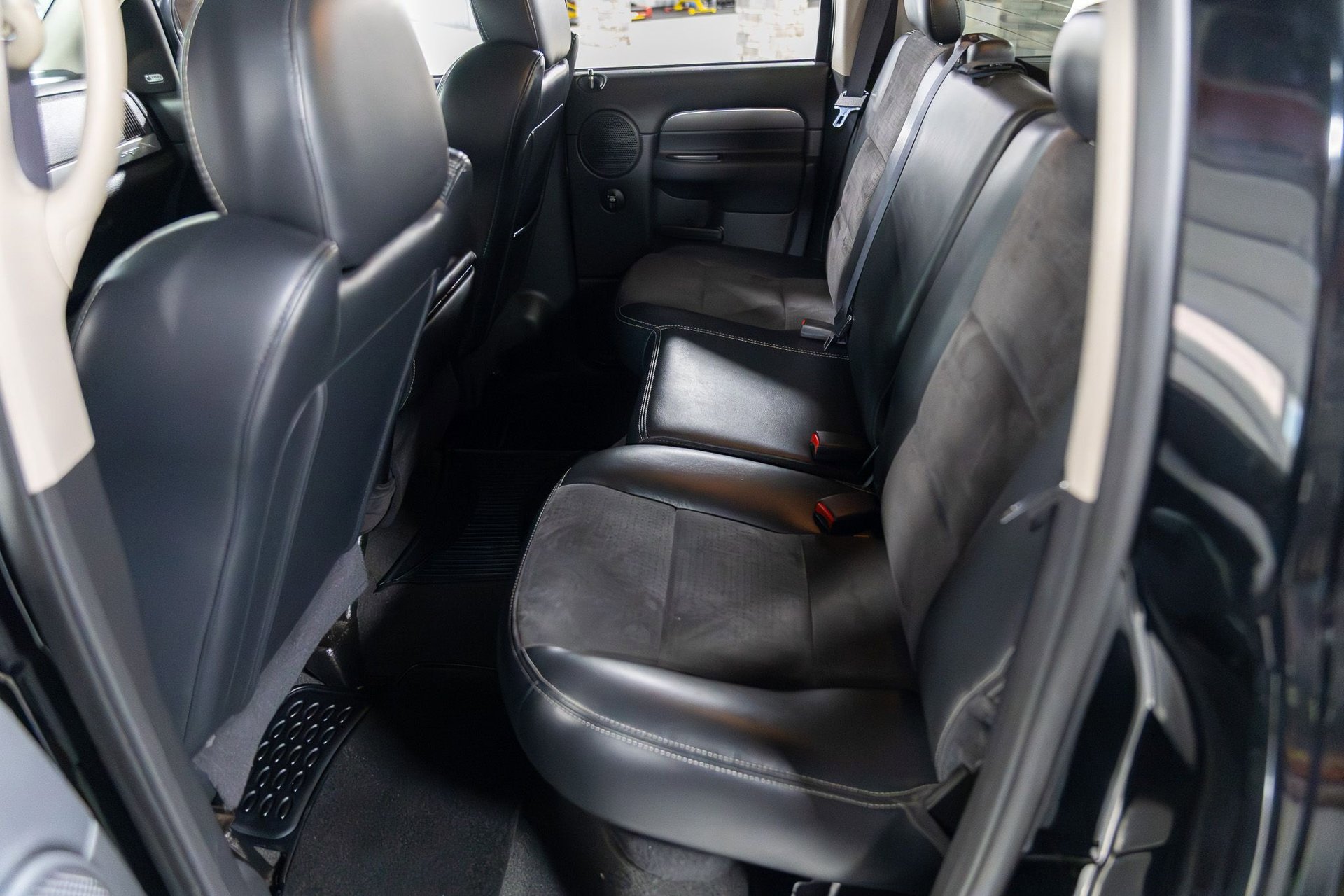 Used 2005 Dodge Ram 1500 Truck 2WD Quad Cab image 32