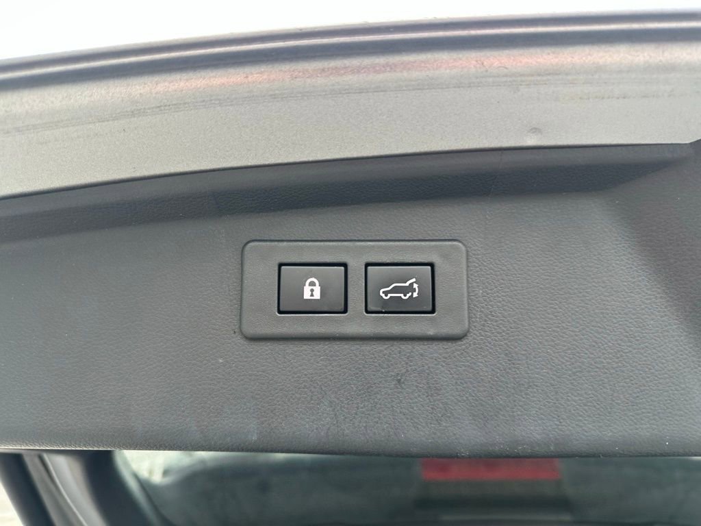 Used 2022 Subaru Outback Limited XT w/ Popular Package #2 image 8