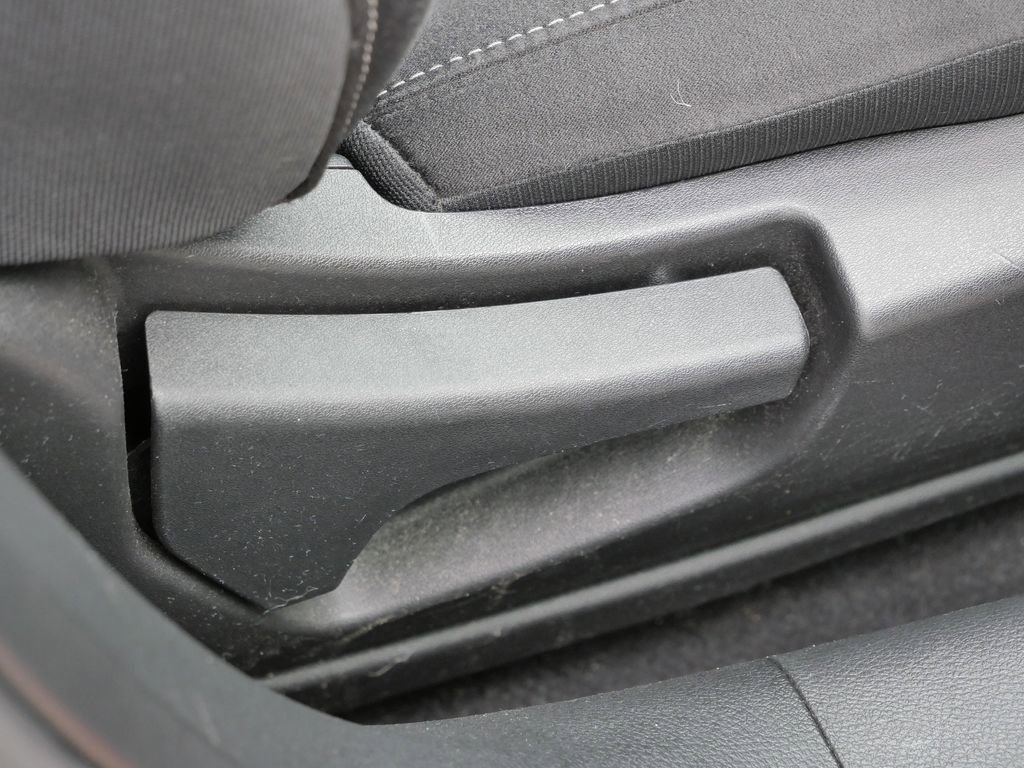 Used 2021 Nissan Altima 2.5 SV w/ SV Premium Package FWD image 19