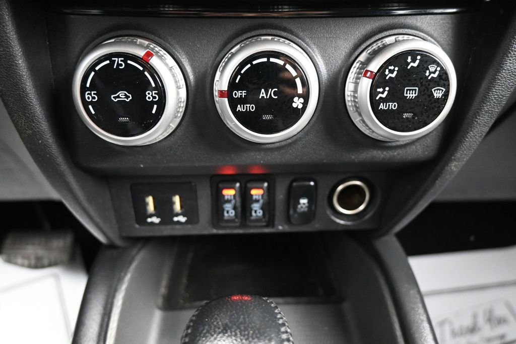 Used 2020 Mitsubishi Outlander Sport SE FWD image 17