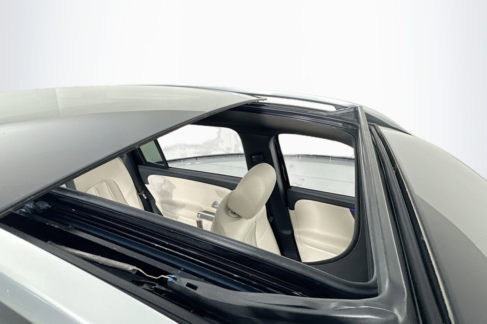 New 2026 Mercedes-Benz GLB 250 4MATIC image 21