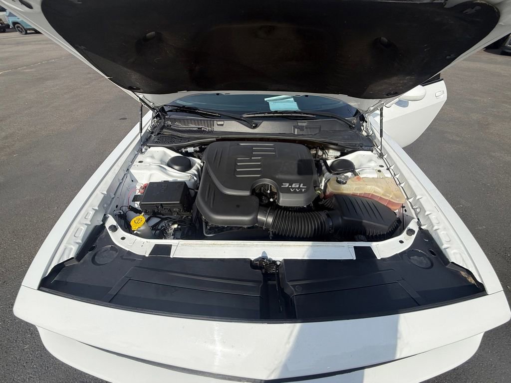 Used 2020 Dodge Challenger SXT w/ Blacktop Package RWD image 21