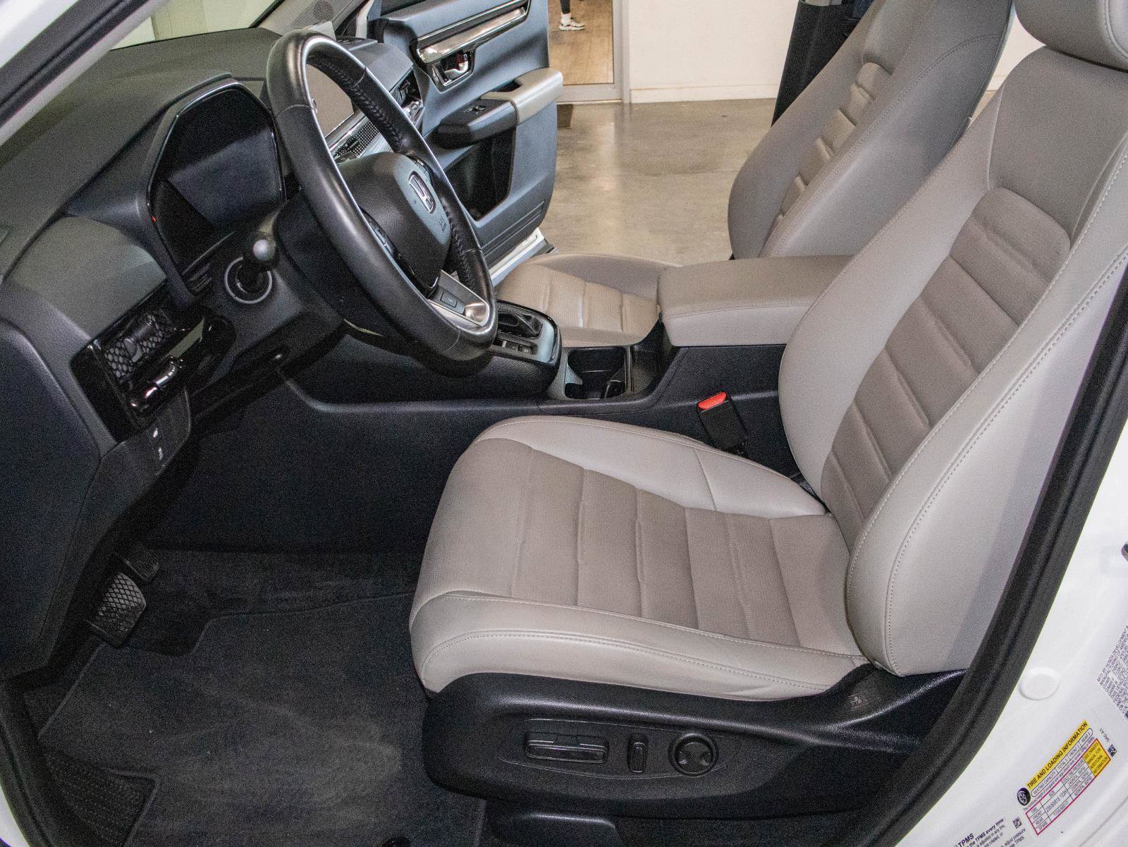 Used 2024 Honda CR-V EX-L image 7