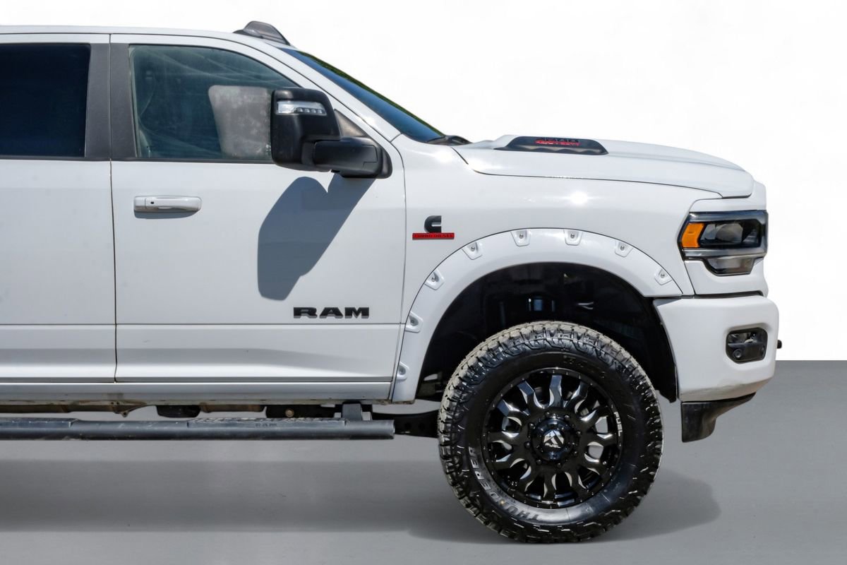 Used 2024 RAM 3500 Laramie w/ Night Edition image 7