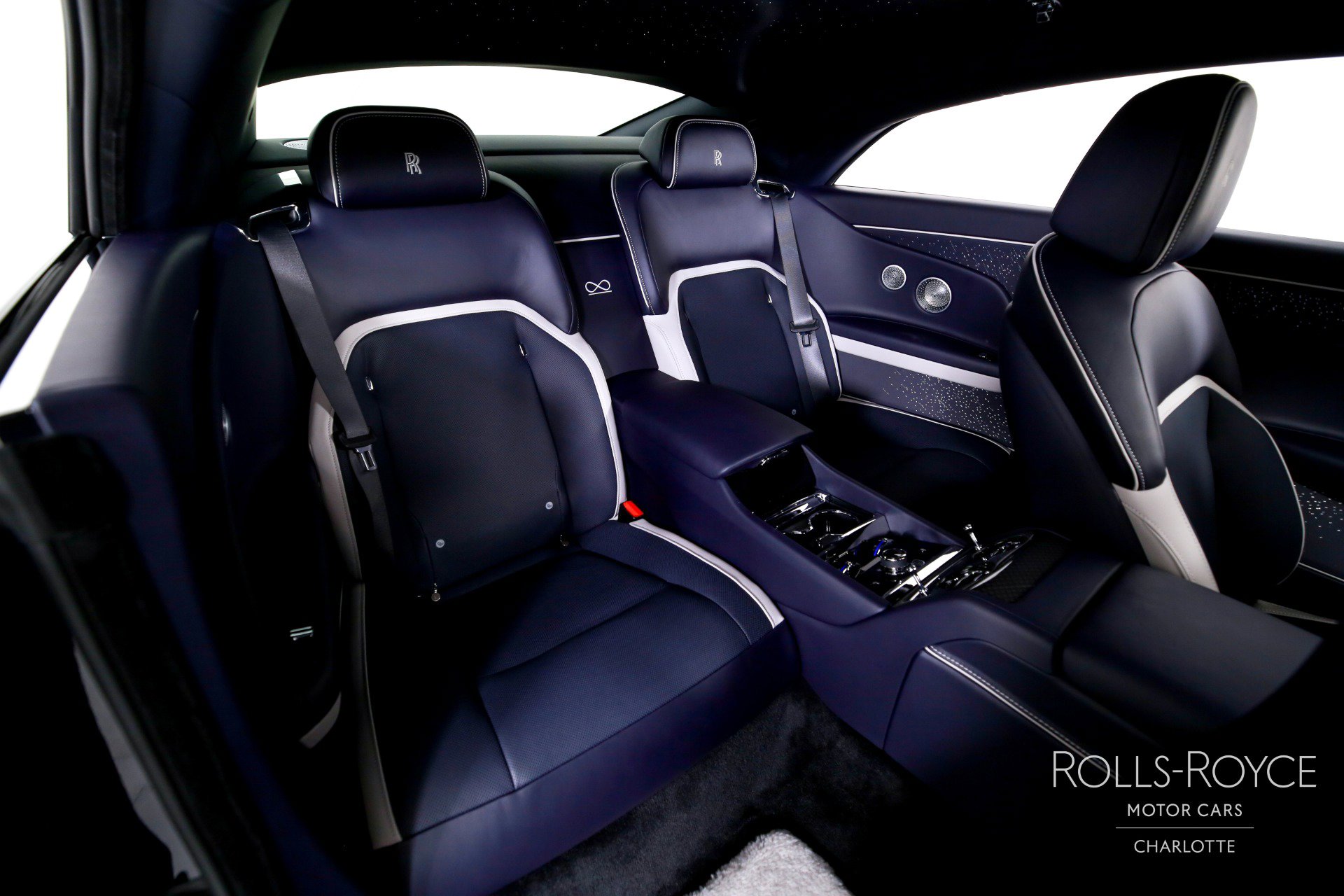 New 2026 Rolls-Royce Spectre Black Badge image 27
