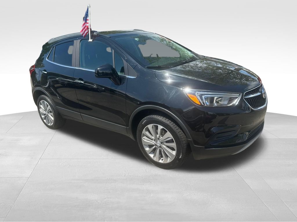 Used 2020 Buick Encore Preferred w/ Safety Package image 3
