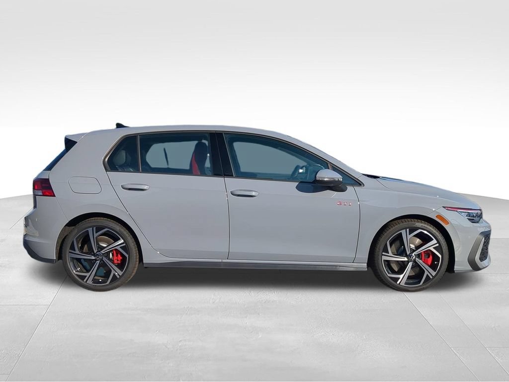 New 2026 Volkswagen GTI SE FWD image 3