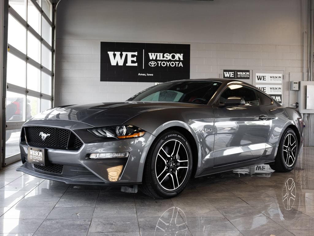 Used 2022 Ford Mustang GT Premium w/ Equipment Group 401A RWD image 2