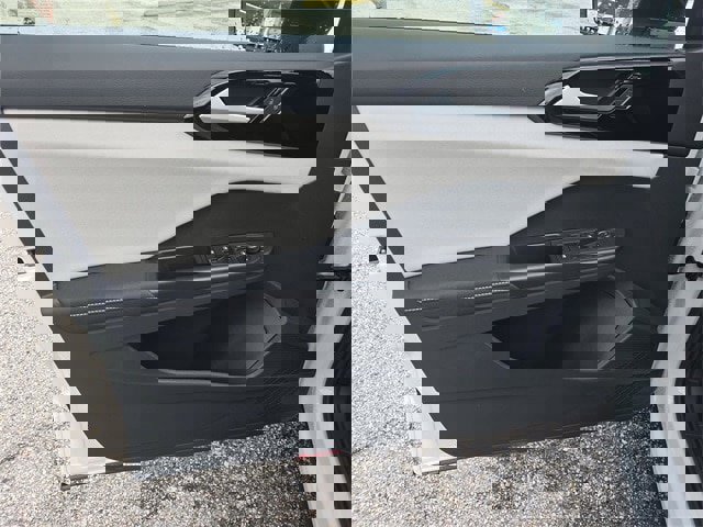 New 2025 Volkswagen Taos S image 13