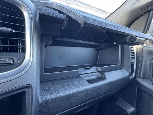 Used 2024 RAM 1500 Warlock AWD/4WD image 38