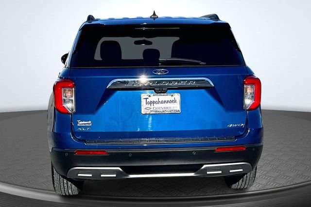 Used 2023 Ford Explorer XLT w/ Equipment Group 202A image 5