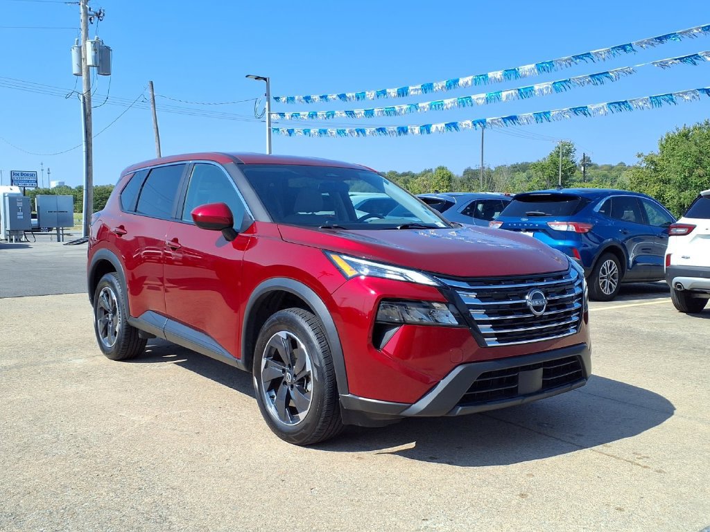 Used 2025 Nissan Rogue SV