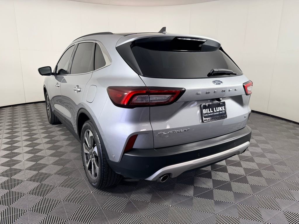 Used 2023 Ford Escape Platinum w/ Premium Technology Package image 8