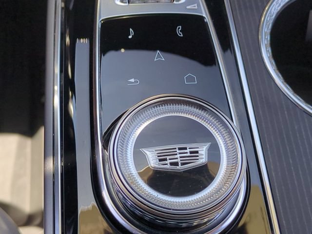 Certified 2024 Cadillac Lyriq Luxury RWD image 35