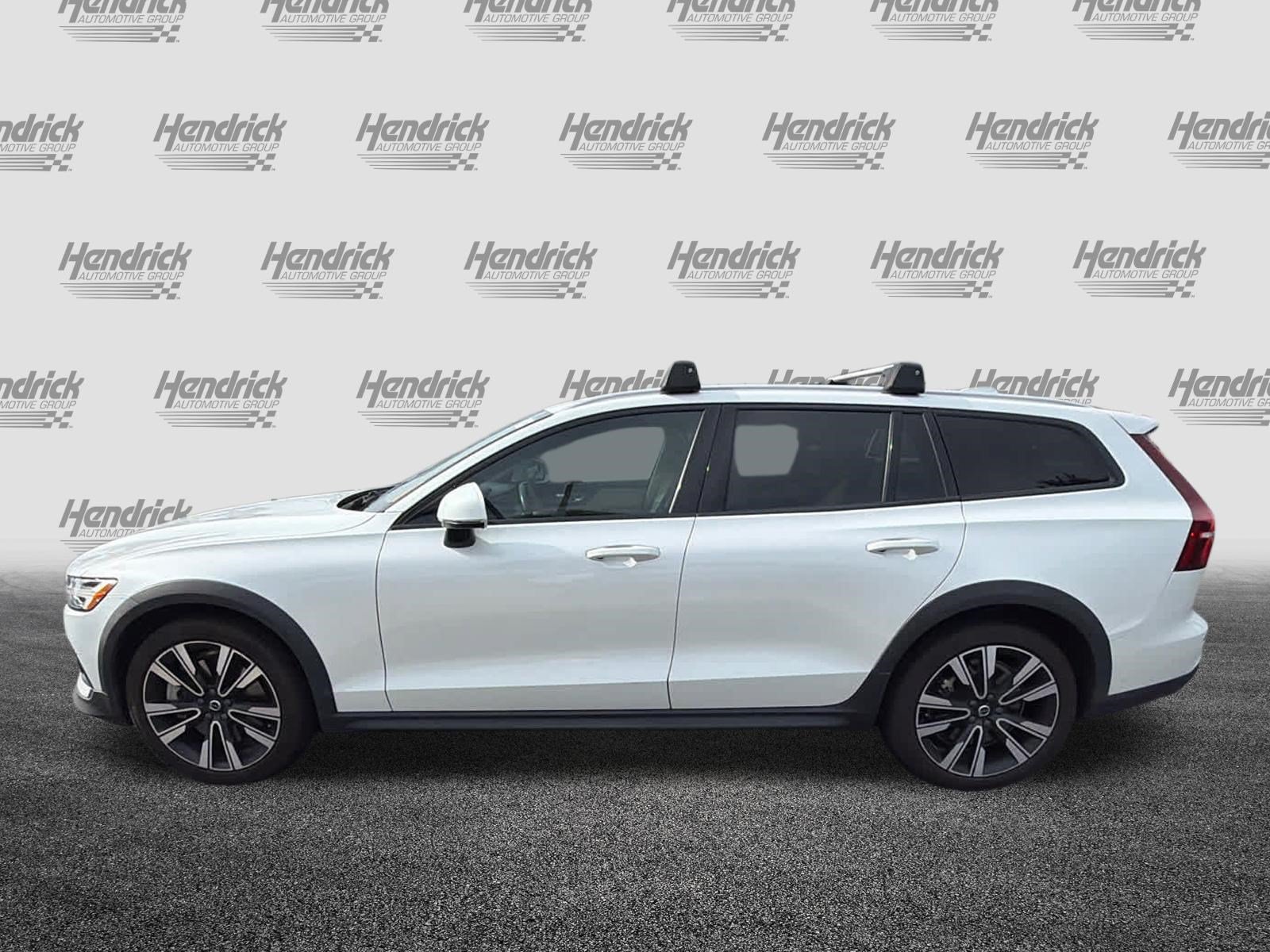 Used 2021 Volvo V60 T5 Cross Country w/ Climate Package AWD/4WD image 10