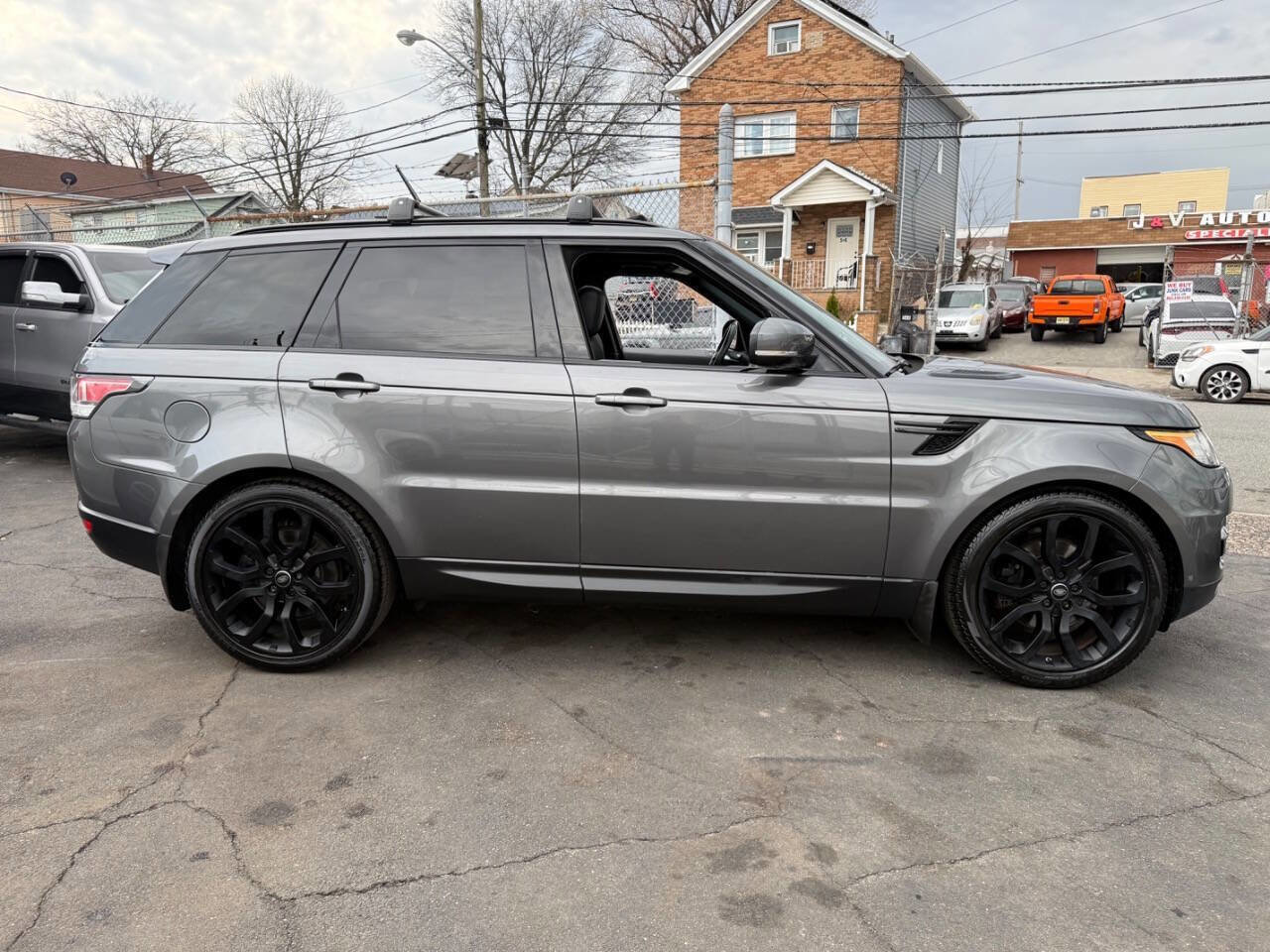 Used 2014 Land Rover Range Rover Sport HSE image 7