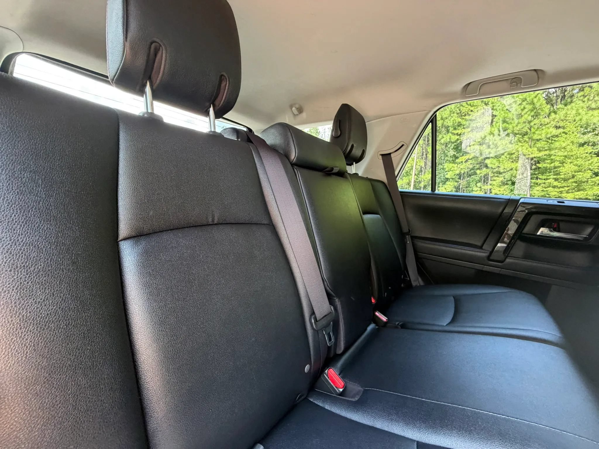 Used 2020 Toyota 4Runner TRD Off-Road Premium w/ Moonroof Package AWD/4WD image 15