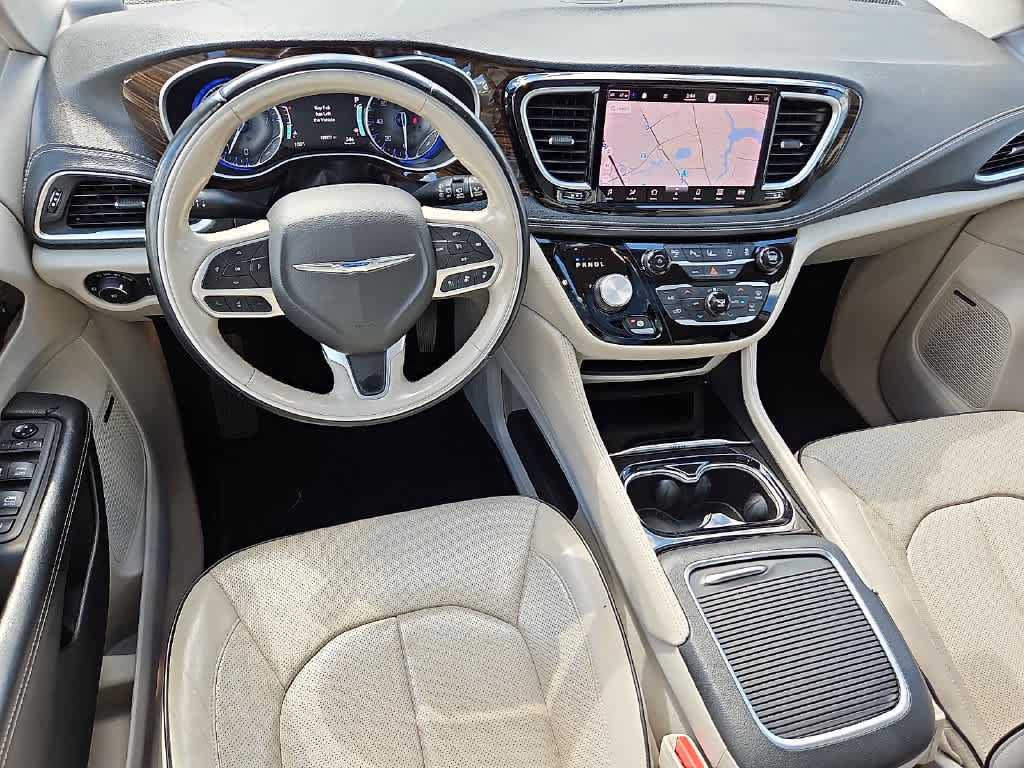 Used 2021 Chrysler Pacifica Limited w/ Premium & Safety Sphere Group AWD/4WD image 11