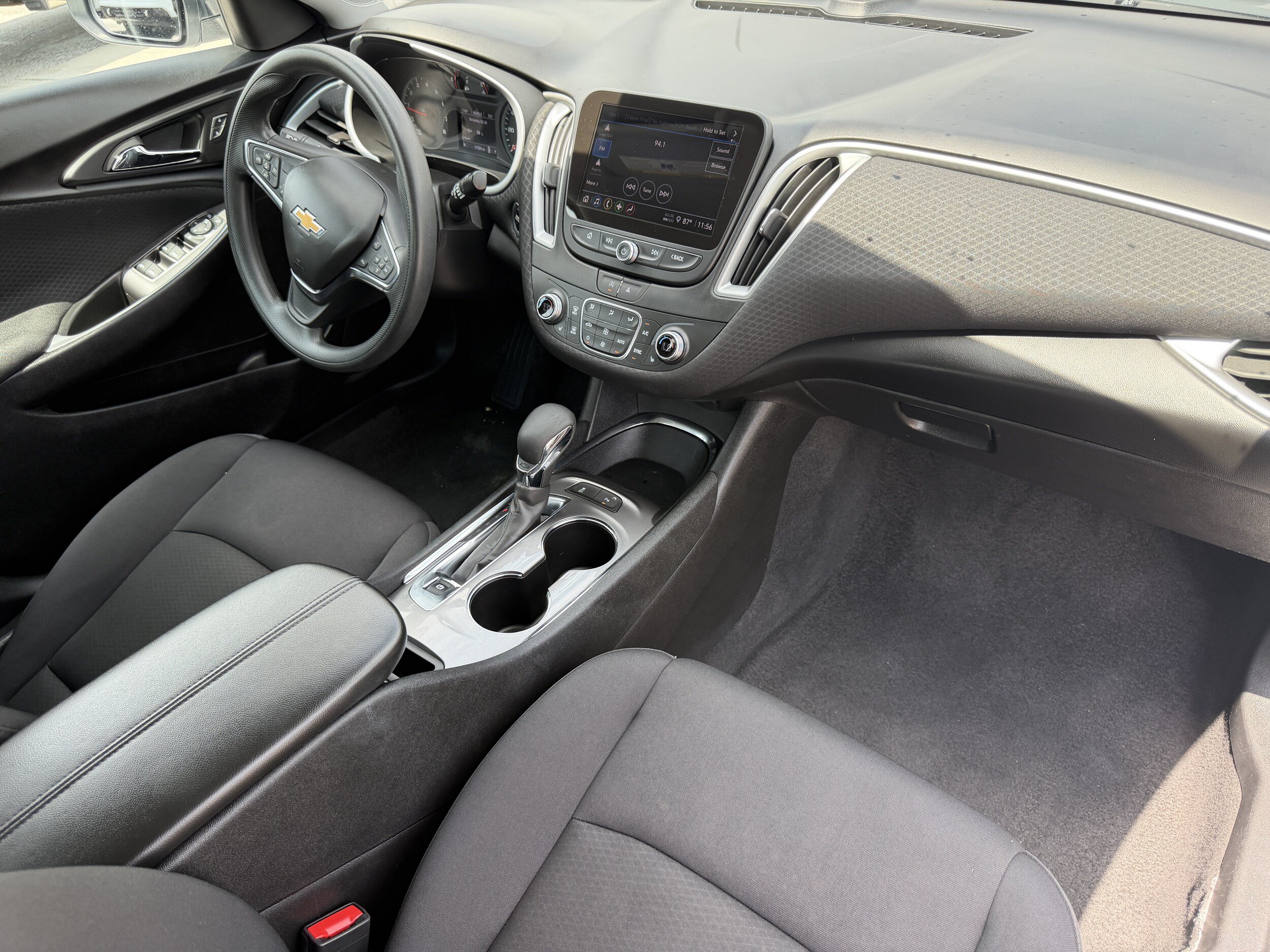 Used 2024 Chevrolet Malibu LT FWD image 13