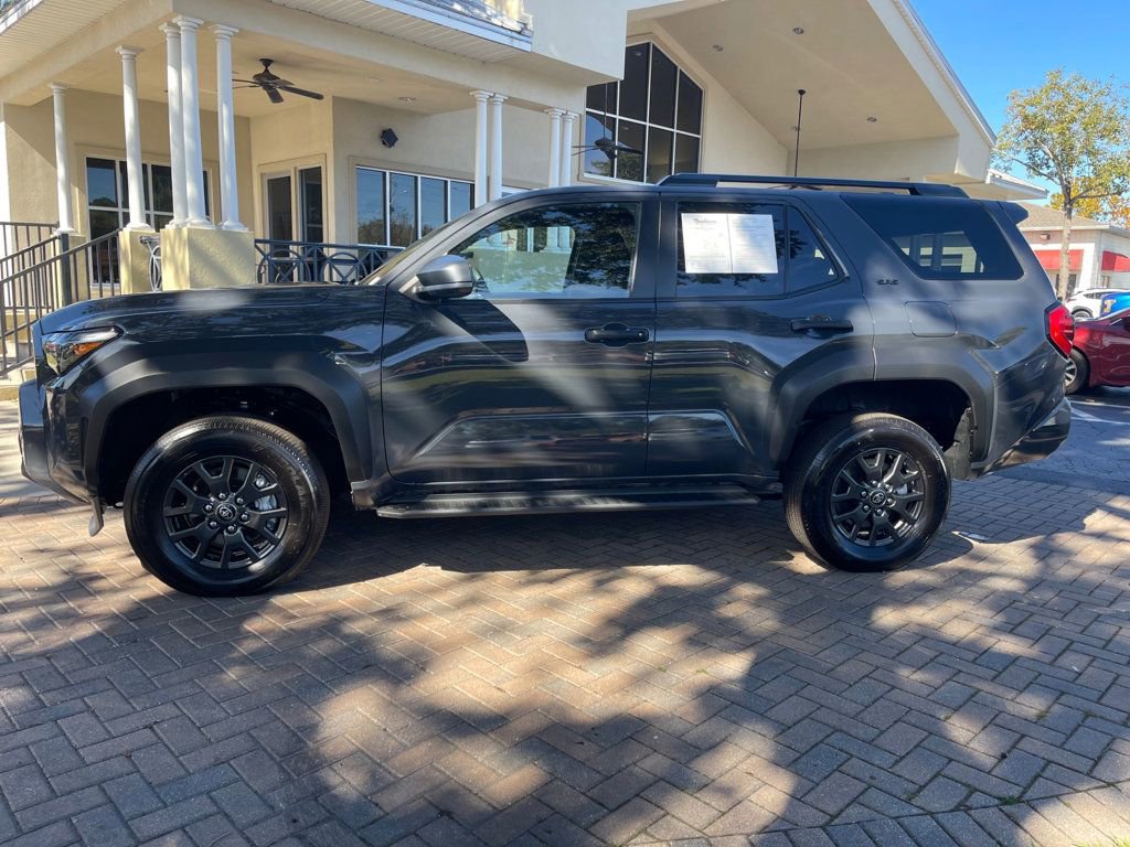 Used 2025 Toyota 4Runner SR5 image 2