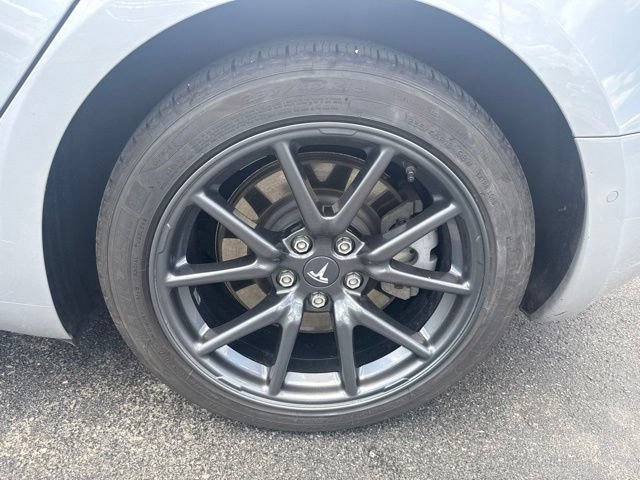 Used 2018 Tesla Model 3 Long Range RWD image 15