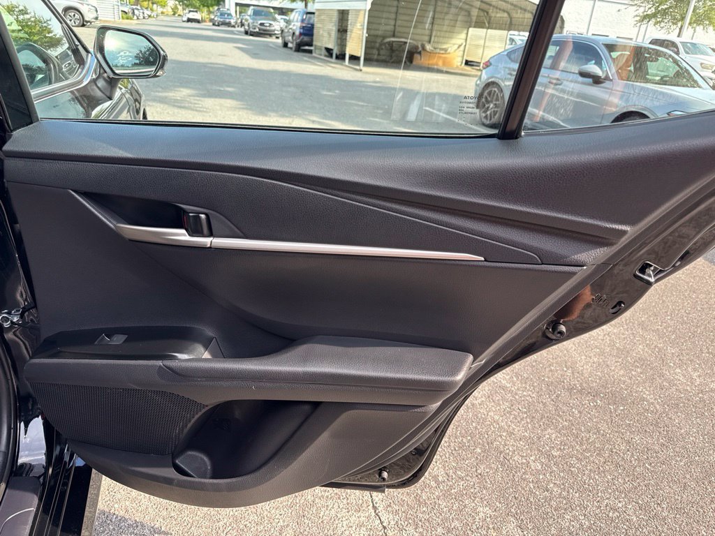 Used 2025 Toyota Camry LE FWD image 37