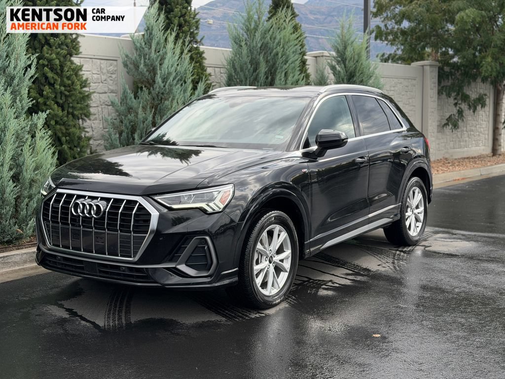 Used 2025 Audi Q3 2.0T Premium AWD/4WD image 3
