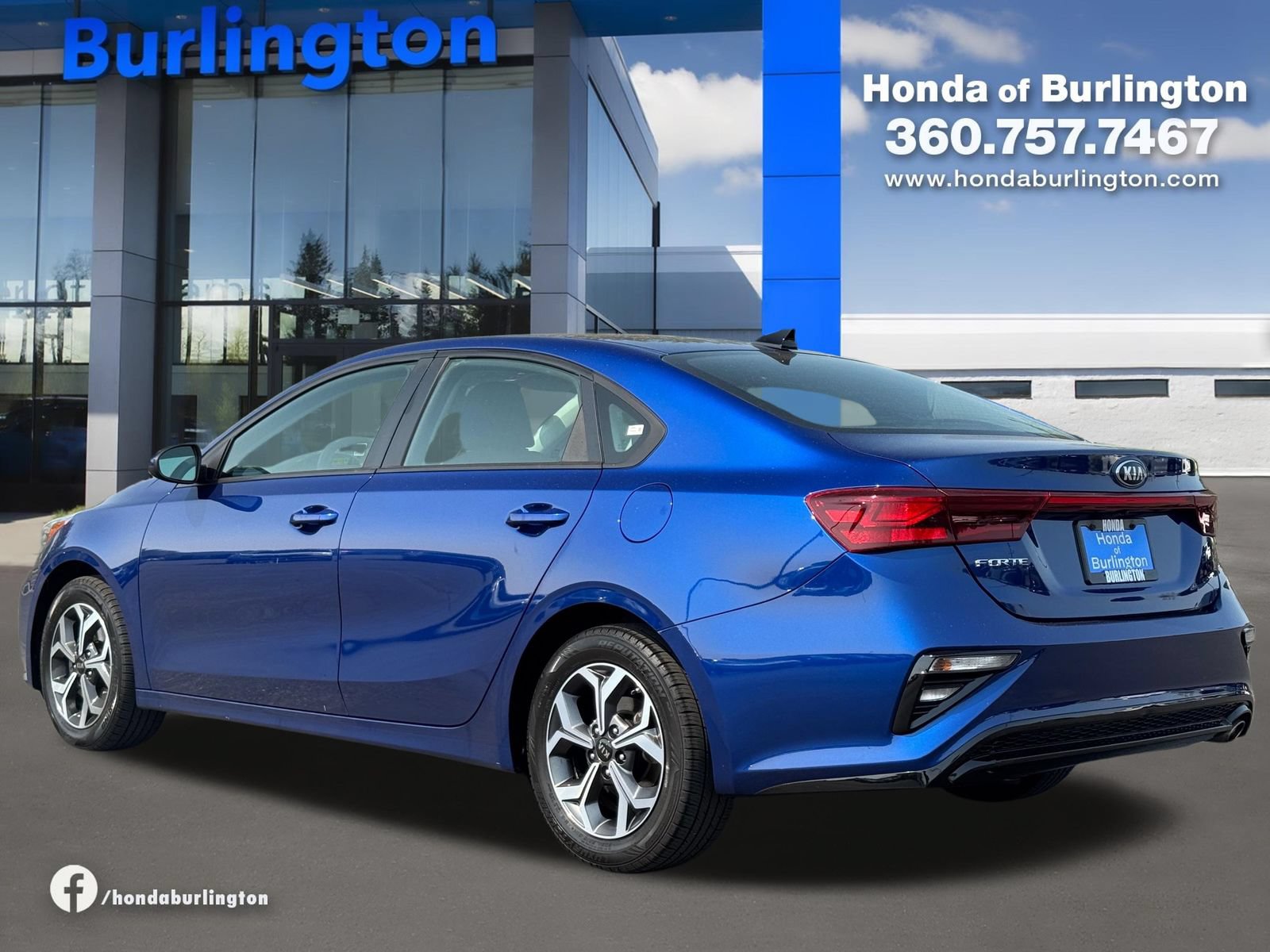 Used 2019 Kia Forte LXS FWD image 4