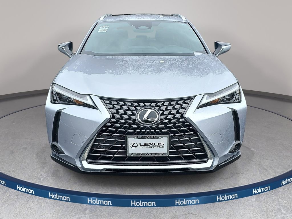 New 2026 Lexus UX 300h AWD image 2