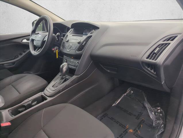 Used 2016 Ford Focus SE FWD image 26
