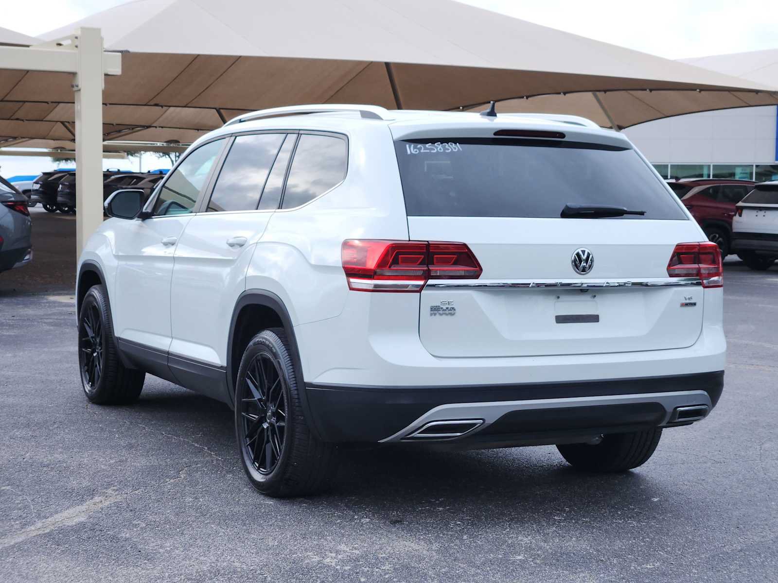 Used 2018 Volkswagen Atlas SE AWD/4WD image 5