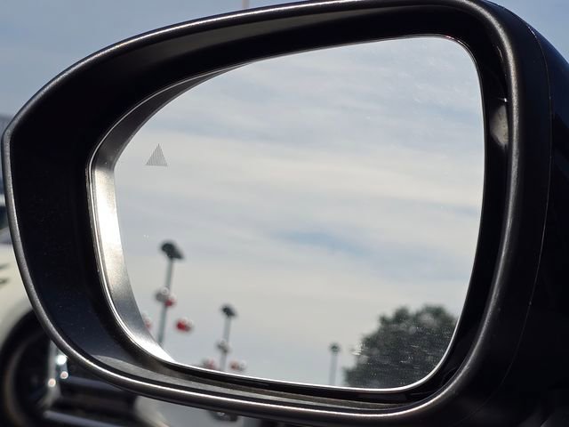 Certified 2026 Nissan Rogue SV AWD/4WD image 23