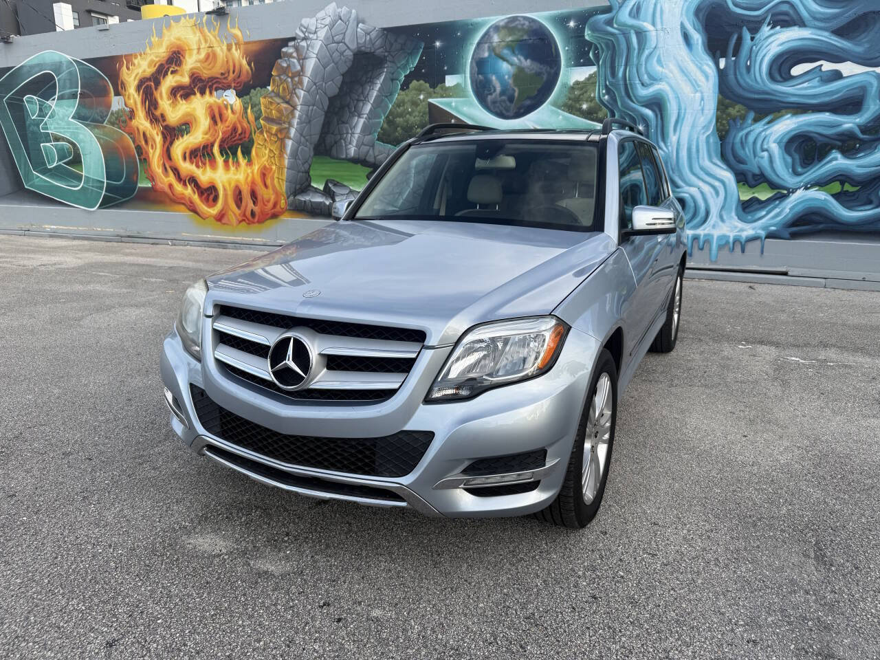 Used 2013 Mercedes-Benz GLK 250 BlueTEC 4MATIC image 2