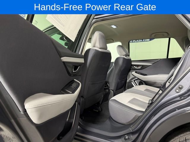 Used 2023 Subaru Outback Premium image 11