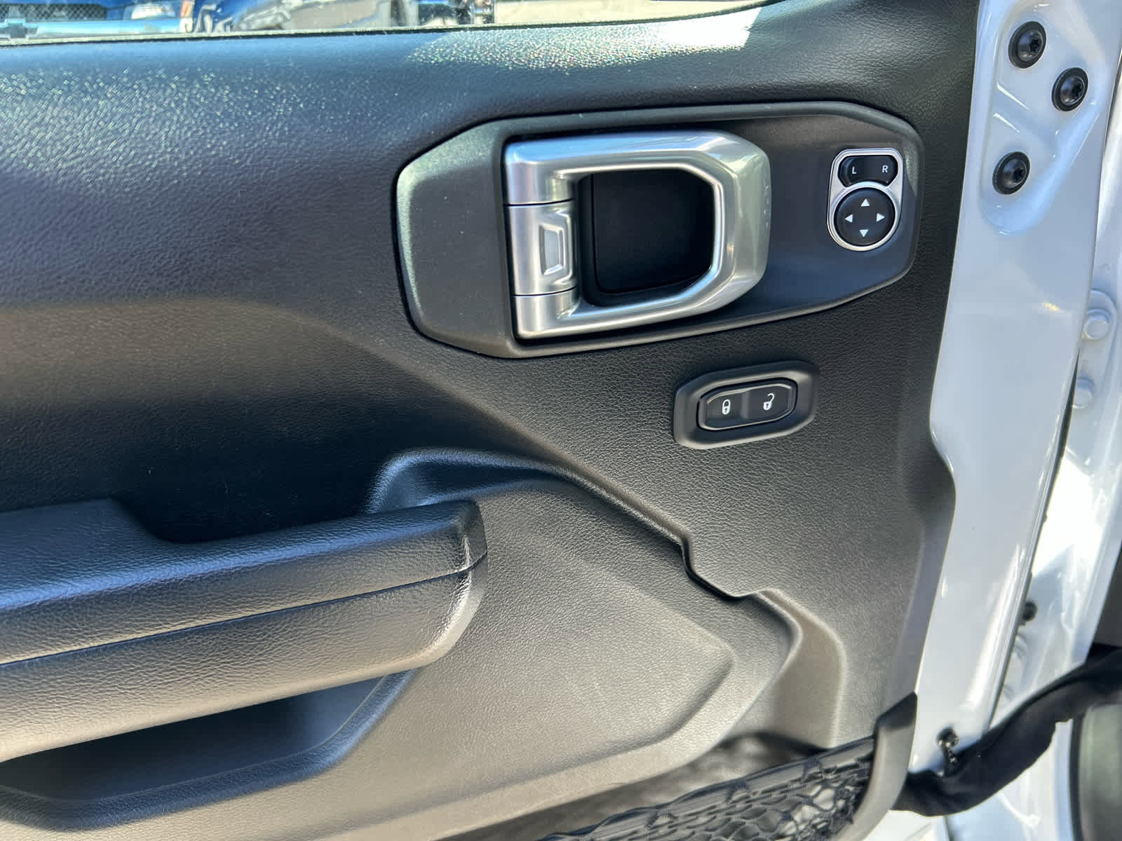 Used 2022 Jeep Wrangler Unlimited Sport AWD/4WD image 10