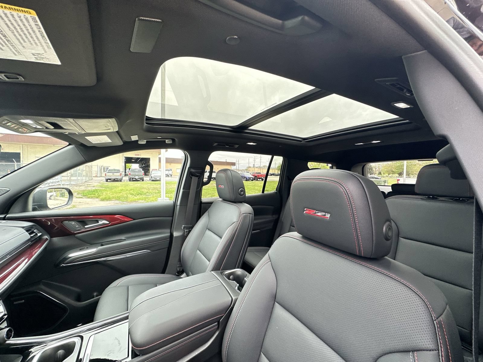 New 2026 Chevrolet Traverse Z71 w/ Enhanced Driving Package AWD/4WD image 19