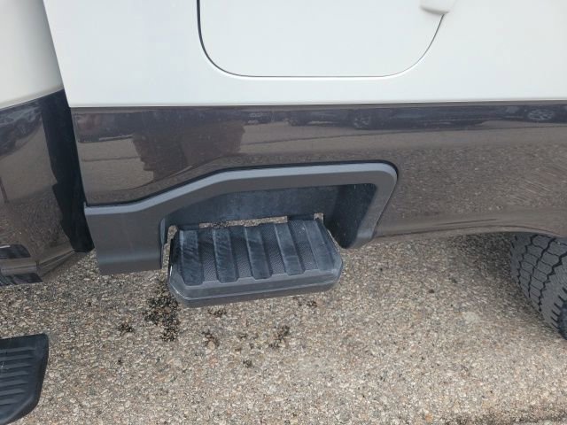 Used 2024 Ford F350 King Ranch image 5